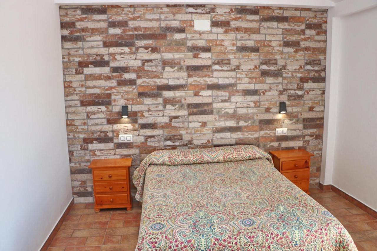 Chalet Pradillo 科尼尔-德拉弗龙特拉 外观 照片